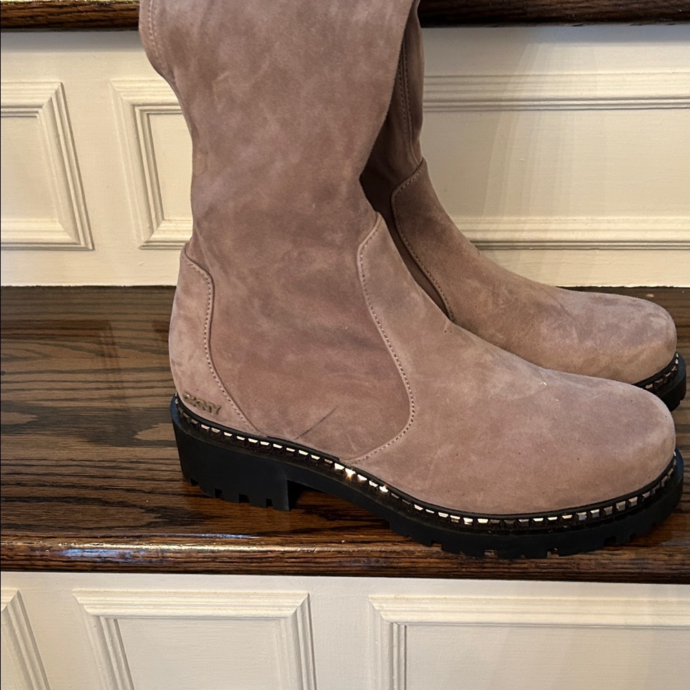 DKNYC Women's Suede Heeled Boots - Light Brown